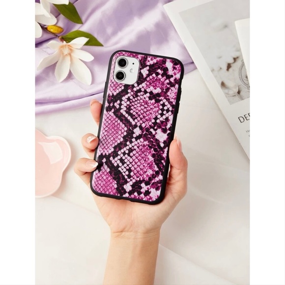 Pink Snakeskin Print iPhone 11 Pro Max Case 💖 - Picture 5 of 17